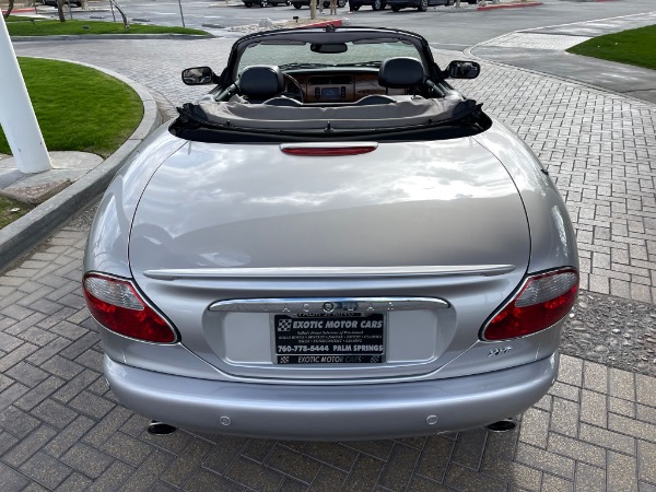 Used-2001-Jaguar-XKR