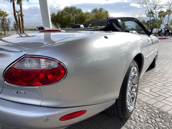 Used-2001-Jaguar-XKR