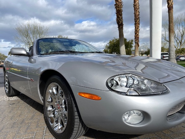 Used-2001-Jaguar-XKR