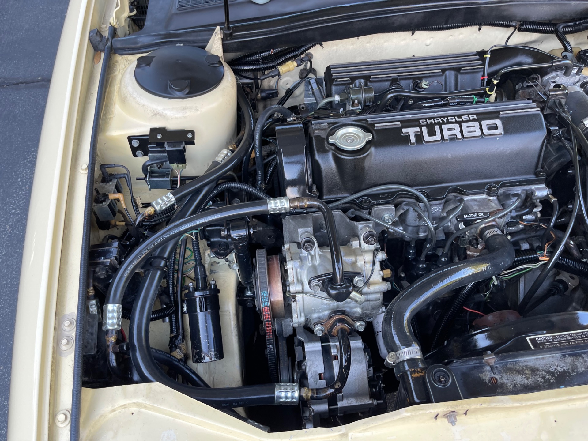 Used-1989-Chrysler-BY-MASERATI-TC-Turbo