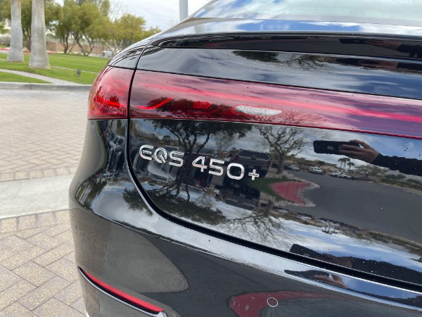 Used-2022-Mercedes-Benz-EQS-450-plus-luxury