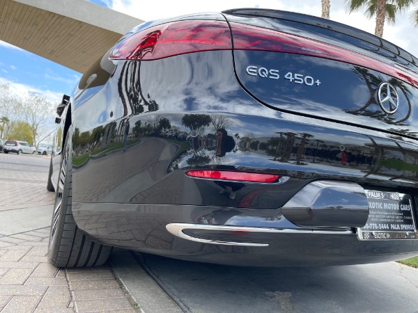 Used-2022-Mercedes-Benz-EQS-450-plus-luxury