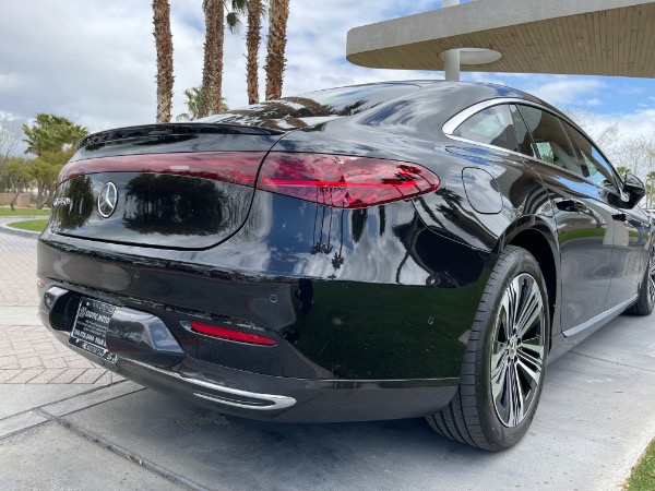Used-2022-Mercedes-Benz-EQS-450-plus-luxury