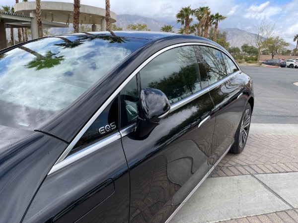 Used-2022-Mercedes-Benz-EQS-450-plus-luxury