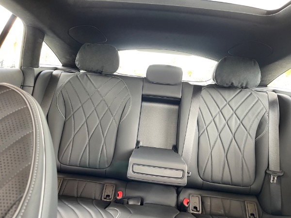 Used-2022-Mercedes-Benz-EQS-450-plus-luxury