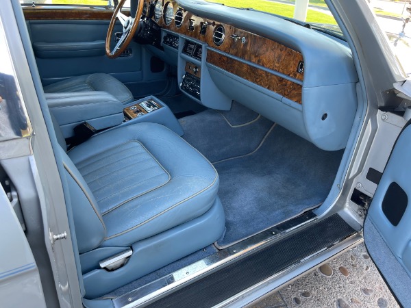 Used-1986-Rolls-Royce-Silver-Spur