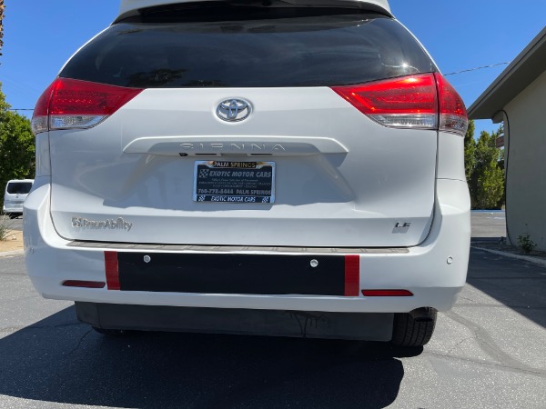 Used-2013-Toyota-Sienna-LE-Mobility-7-Passenger