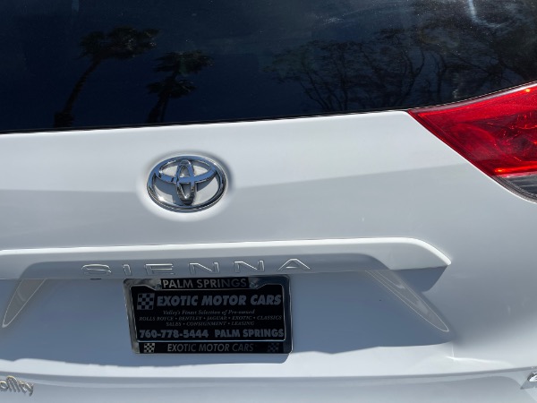 Used-2013-Toyota-Sienna-LE-Mobility-7-Passenger