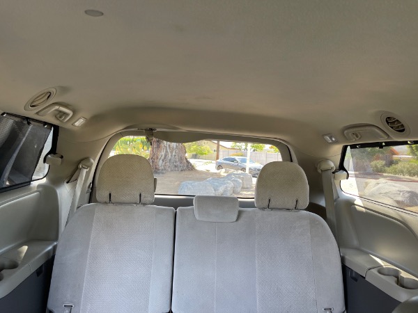 Used-2013-Toyota-Sienna-LE-Mobility-7-Passenger
