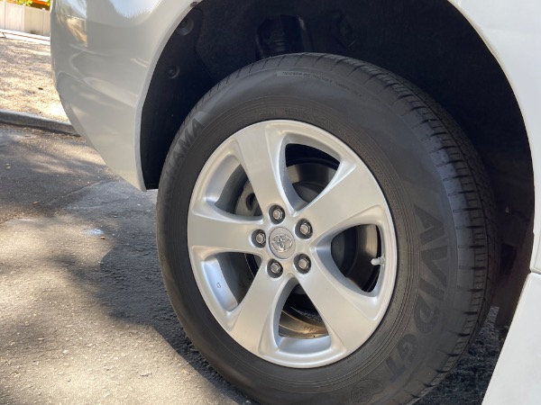 Used-2013-Toyota-Sienna-LE-Mobility-7-Passenger