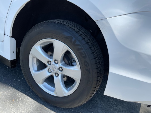 Used-2013-Toyota-Sienna-LE-Mobility-7-Passenger