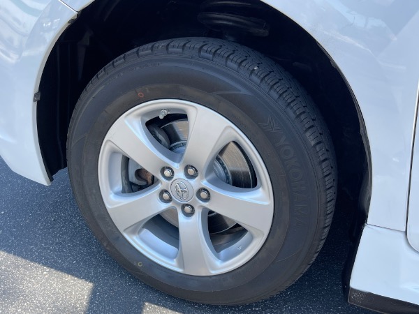 Used-2013-Toyota-Sienna-LE-Mobility-7-Passenger