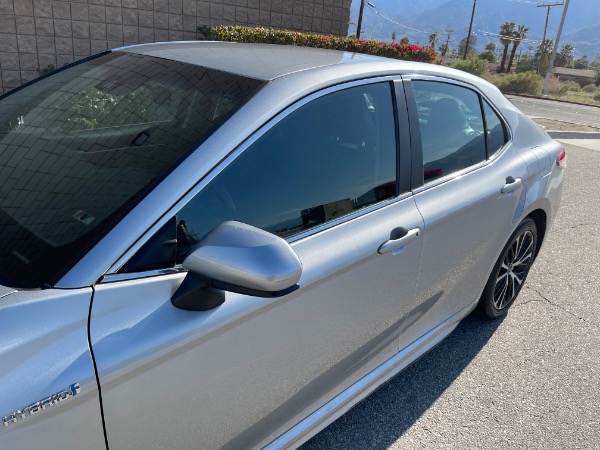 Used-2018-Toyota-Camry-Hybrid-Sport-Edition