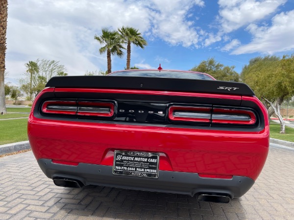 Used-2015-Dodge-Challenger-SRT-Hellcat