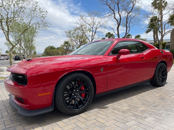 Used-2015-Dodge-Challenger-SRT-Hellcat