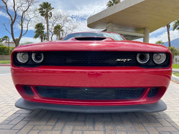 Used-2015-Dodge-Challenger-SRT-Hellcat