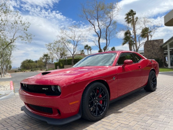 Used-2015-Dodge-Challenger-SRT-Hellcat