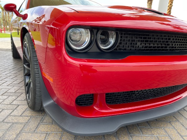 Used-2015-Dodge-Challenger-SRT-Hellcat