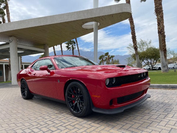 Used-2015-Dodge-Challenger-SRT-Hellcat