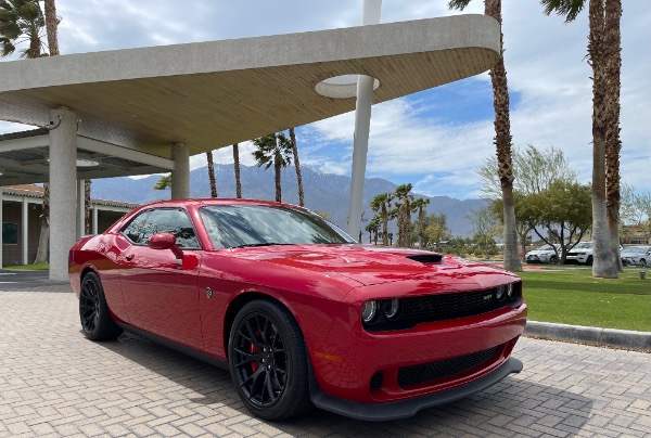 Used-2015-Dodge-Challenger-SRT-Hellcat