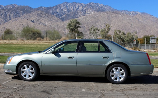 Used-2006-Cadillac-DTS-Luxury-I
