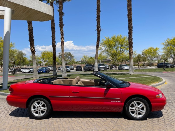 Used-1997-Chrysler-Sebring-JXi