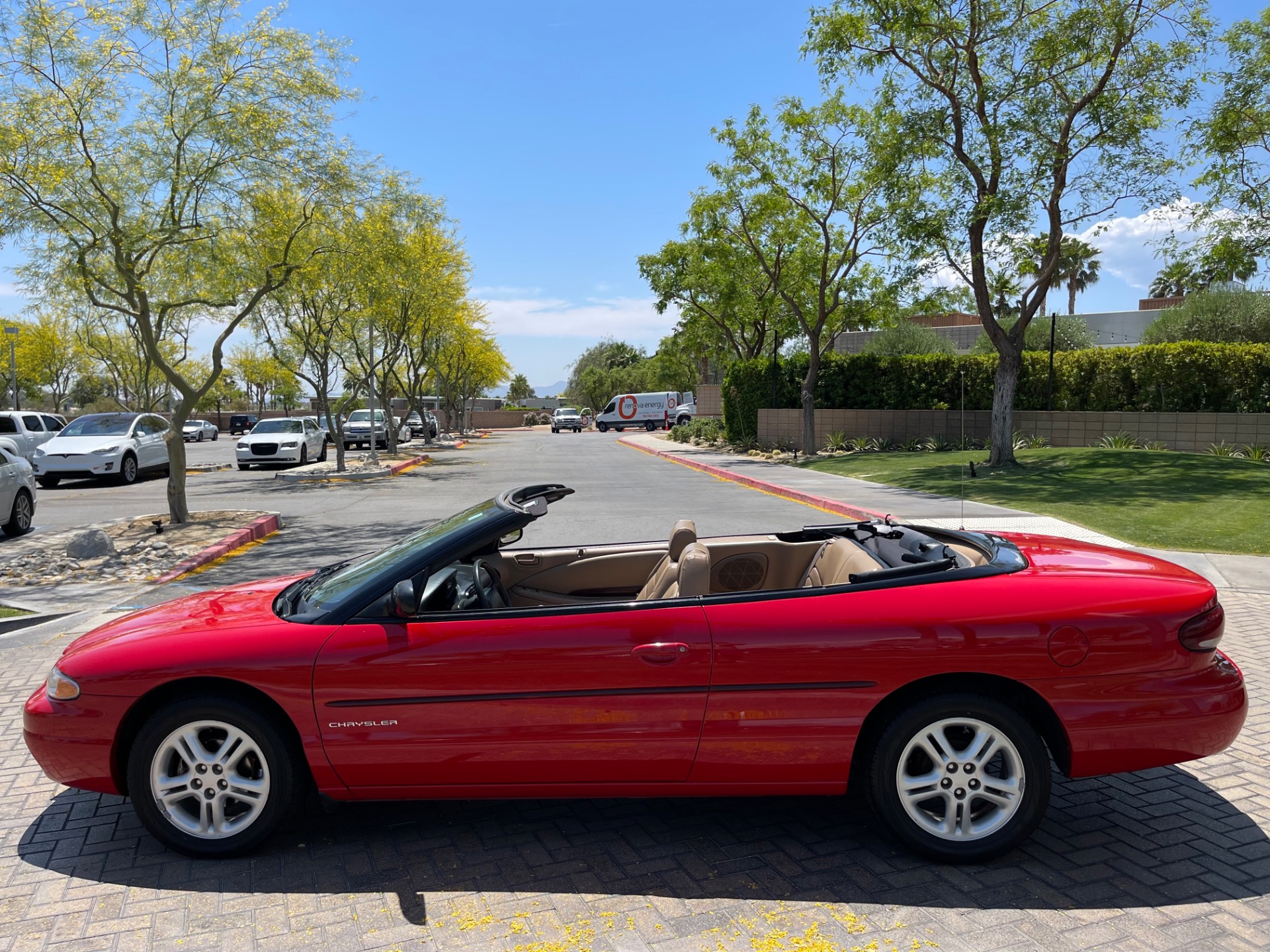 Used-1997-Chrysler-Sebring-JXi