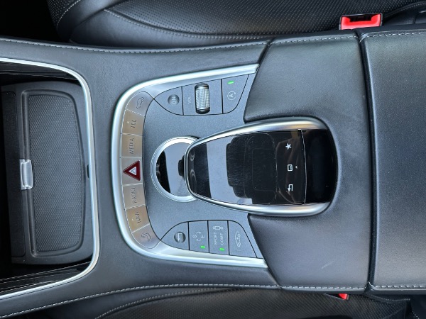 Used-2016-Mercedes-Benz-S-Class-S-550-4MATIC