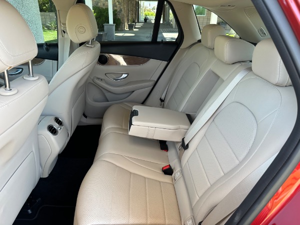 Used-2019-Mercedes-Benz-GLC-300-20-Turbo-GLC-300