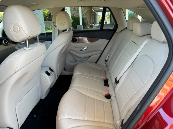 Used-2019-Mercedes-Benz-GLC-300-20-Turbo-GLC-300