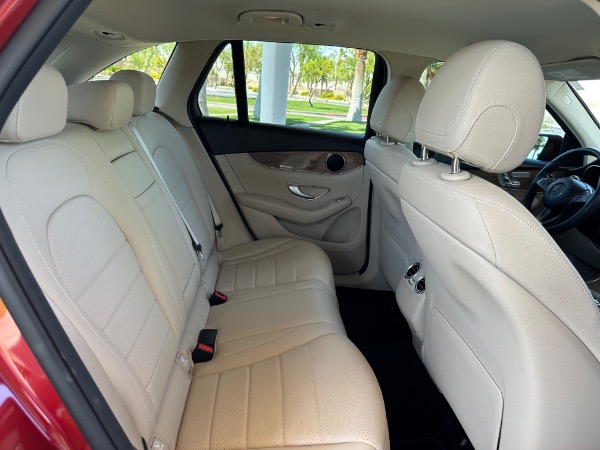 Used-2019-Mercedes-Benz-GLC-300-20-Turbo-GLC-300