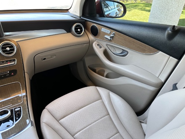 Used-2019-Mercedes-Benz-GLC-300-20-Turbo-GLC-300