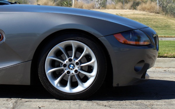 Used-2003-BMW-Z4-25i