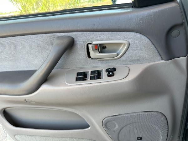 Used-2005-Toyota-Sequoia-SR5