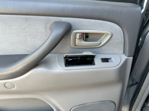 Used-2005-Toyota-Sequoia-SR5
