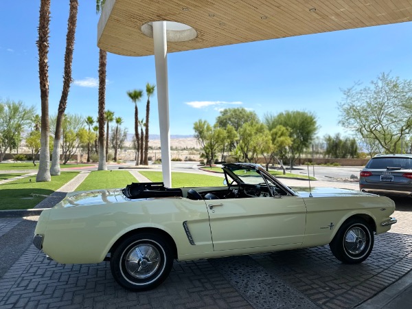Used-1964-Ford-Mustang-1964-1/2-Model