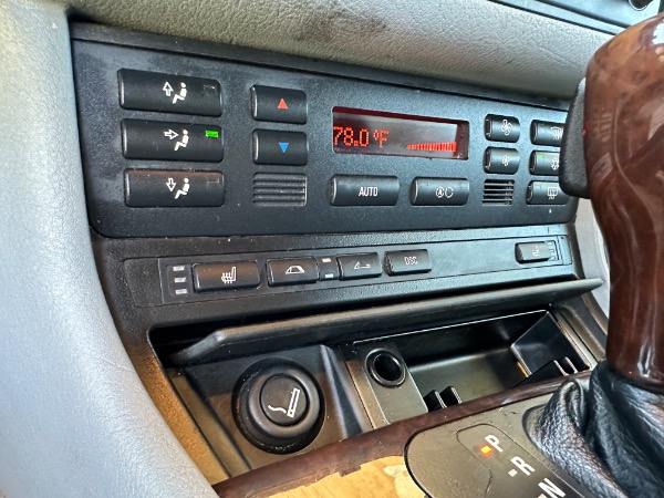 Used-2004-BMW-3-Series-330Ci