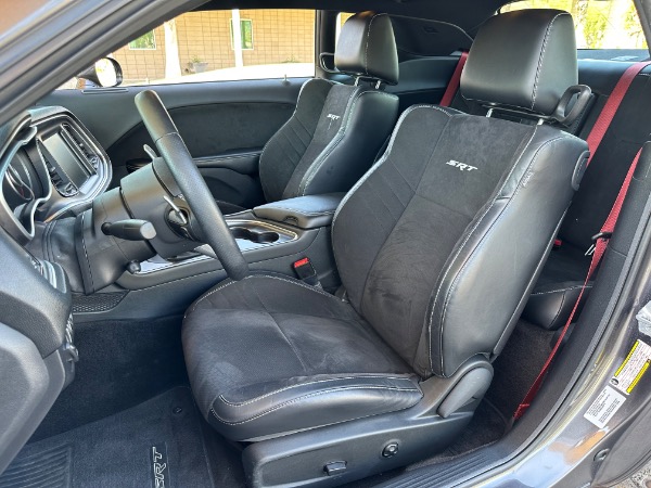 Used-2015-Dodge-Challenger-SRT-392