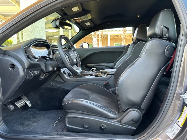 Used-2015-Dodge-Challenger-SRT-392