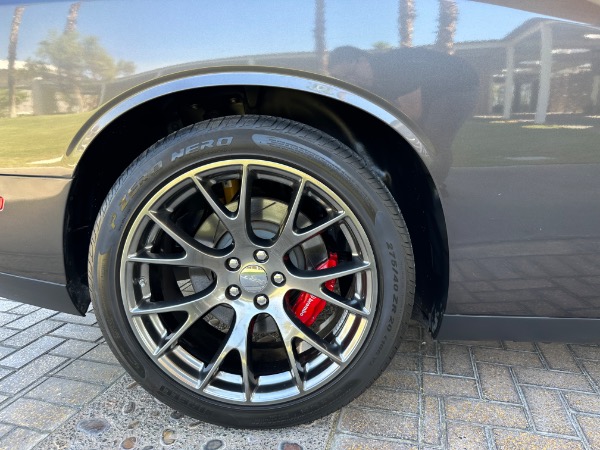 Used-2015-Dodge-Challenger-SRT-392