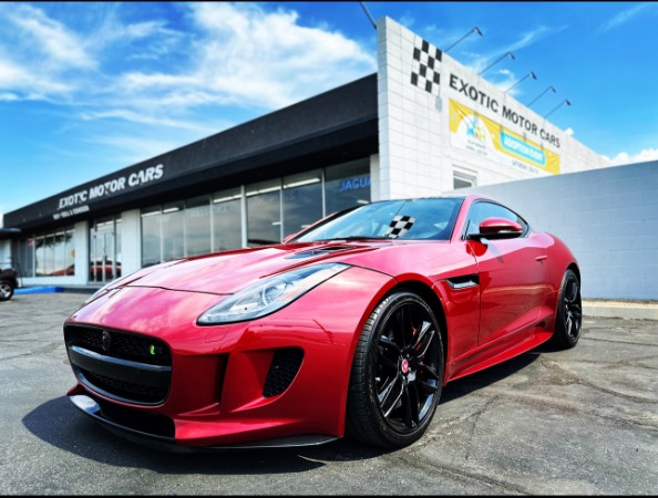 Used-2016-Jaguar-F-TYPE-R
