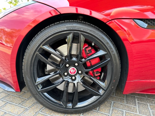 Used-2016-Jaguar-F-TYPE-R