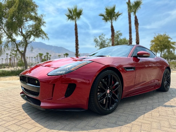 Used-2016-Jaguar-F-TYPE-R