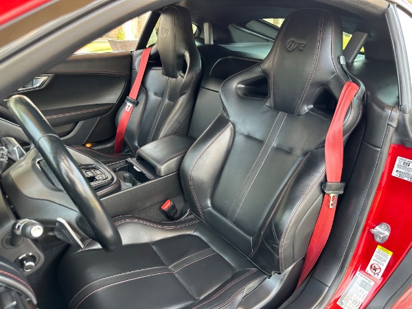 Used-2016-Jaguar-F-TYPE-R