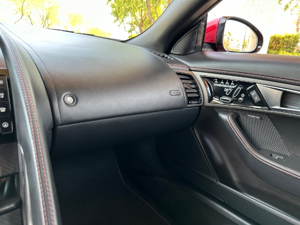 Used-2016-Jaguar-F-TYPE-R
