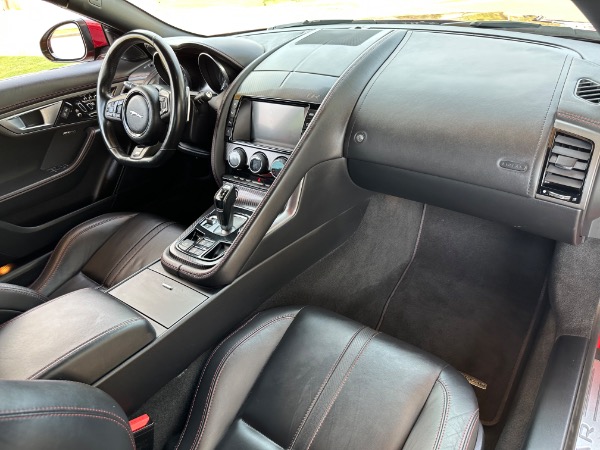 Used-2016-Jaguar-F-TYPE-R