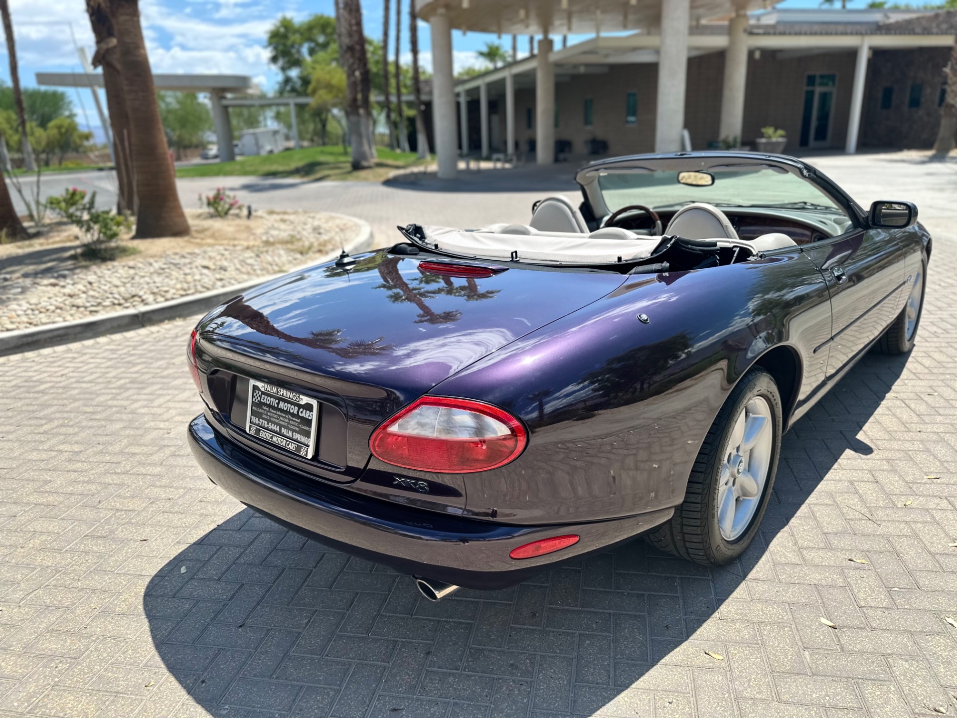 Used-1998-Jaguar-XK-Series-XK8