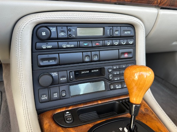 Used-1998-Jaguar-XK-Series-XK8