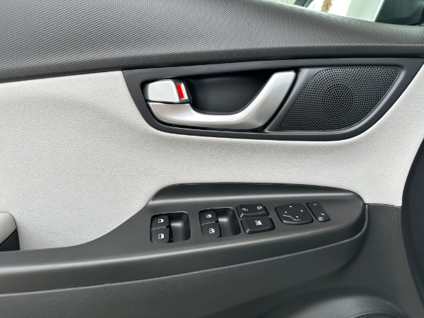 Used-2023-Hyundai-Kona-Limited