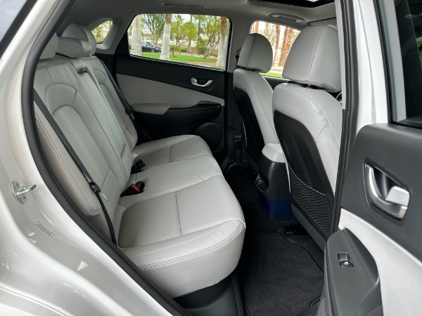 Used-2023-Hyundai-Kona-Limited